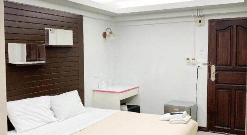 Huay Kaew Palace 1 Hotel Chiang Mai Extérieur photo